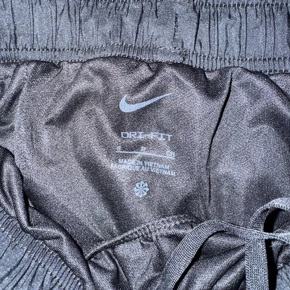 Nike Women's Charcoal Gray Athletic Shorts - Picture 2 of 2